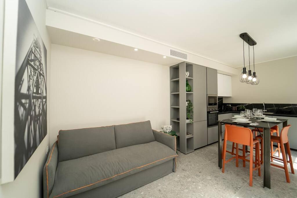 Apt 2 Min From The Cathedral With Private Parking Como Ngoại thất bức ảnh